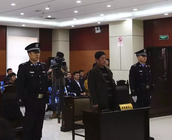 1.webp.jpg 1.webp.jpg