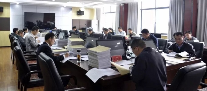 襄州法院第三季度案件质量集中评查现场.jpg