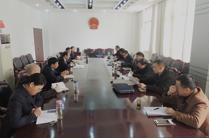 座谈会现场(拍摄：翟璐璐).JPG
